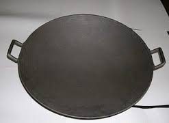 Alternative view of Traditional Cast Iron Wok/Flat Base
