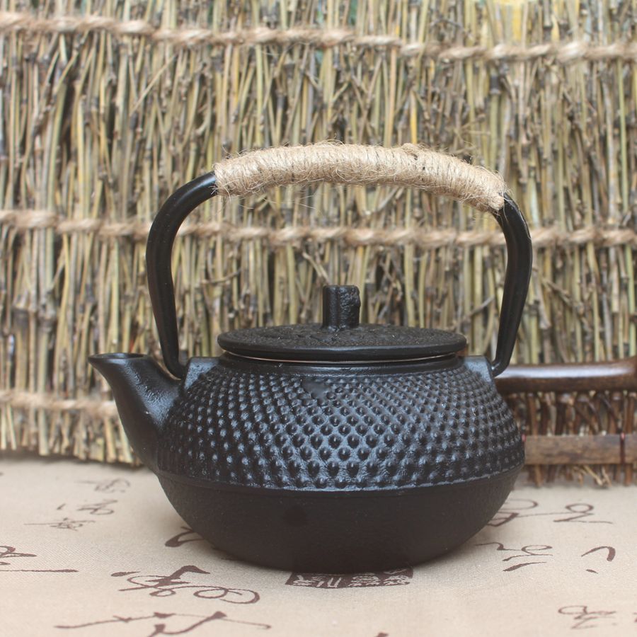 BLACK ARARE CAST IRON TEAPOT - Image 2