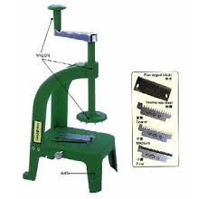 BR7 Benriner Turning Vegetable Slicers - Image 3